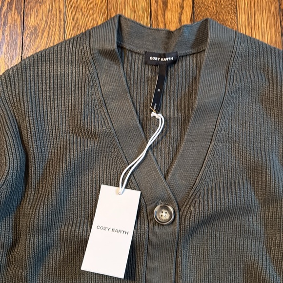 Cozy Earth Oversized Classic cardigan, NWT, Medium, Olive - Picture 2 of 7